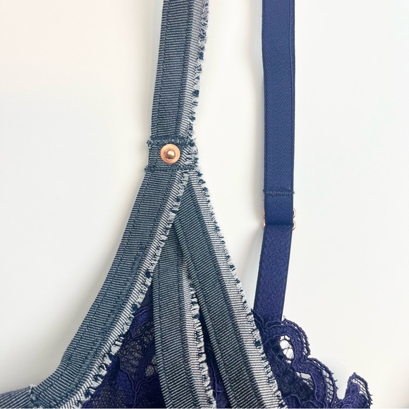 NEW! Savage X FENTY Sexy Distressed Denim Detail Vintage-feel Lined Bra - Picture 6 of 9